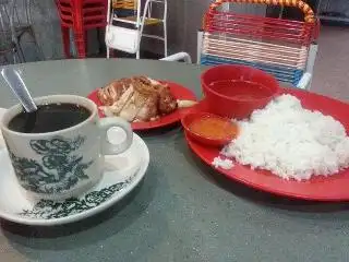 Kedai Makanan Ah Chew 亞洲茶餐室