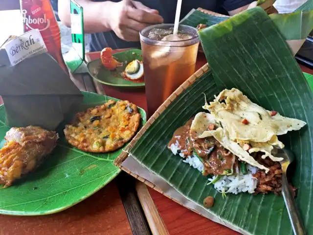 Gambar Makanan Nasi Pecel Pincuk Berkah 2