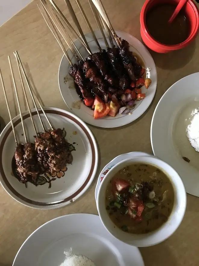 Sate Gondrong Underpass