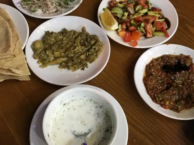 Meşhur Öz Suruç Urfa Kebapçısı'nin yemek ve ambiyans fotoğrafları 13