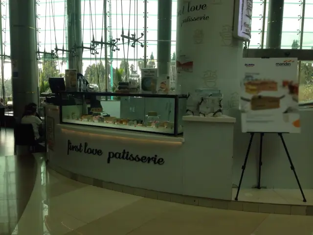 Gambar Makanan First Love Patisserie 14