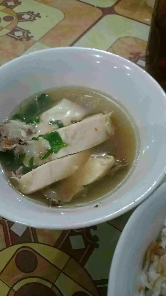 Gambar Makanan Sop Ayam Pak Min Klaten 3