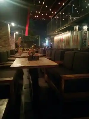 No&apos;Ma Pub &amp; Restaurant'nin yemek ve ambiyans fotoğrafları 2