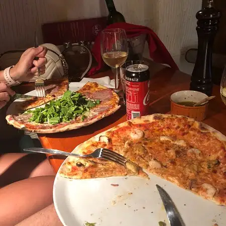 Arka Ristorante Pizzeria'nin yemek ve ambiyans fotoğrafları 31
