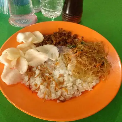 Gambar Makanan Nasi Uduk Jakarta, Lowokwaru 4