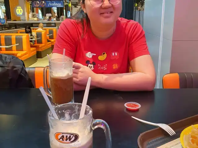 A&W Food Photo 14