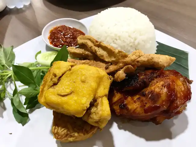 Gambar Makanan Ayam bakar Kambal 12