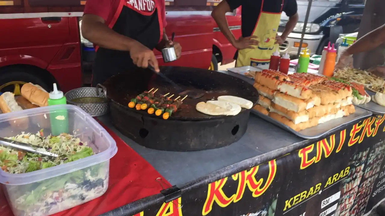 Pasar Malam Paka