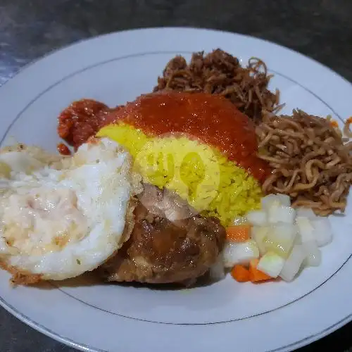 Gambar Makanan NASI KUNING MAMA SYAFA, BIRINGKANAYA/BERUA 2