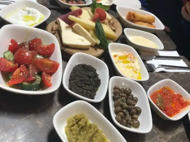 Dandin Karaköy'nin yemek ve ambiyans fotoğrafları 35