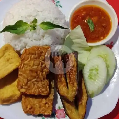 Gambar Makanan Nasi Tempong Rizky Banyuwangi, Bypass Ngurah Ray 15
