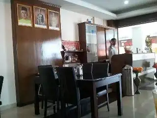 Anandham Pure Vegetarian Restaurant