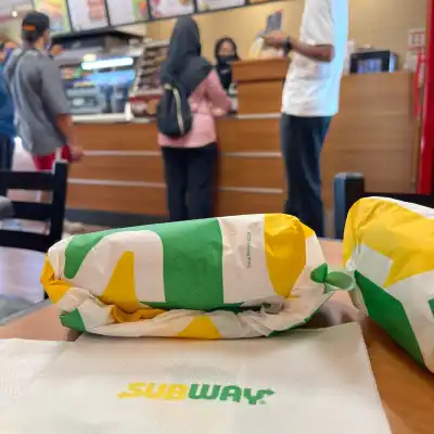 SUBWAY