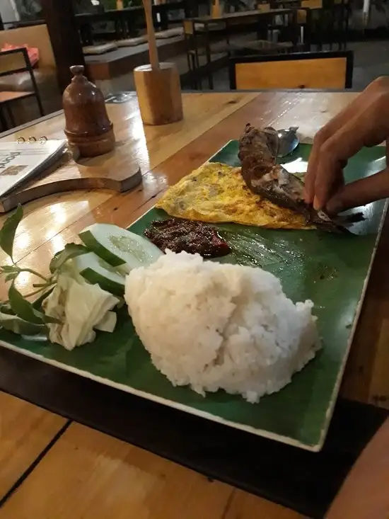 Gambar Makanan Pondok Cabe Bistro 3