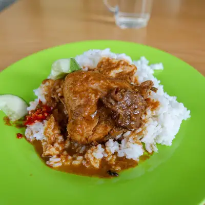 Nasi Berlauk Kelantan