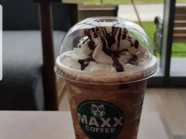 Gambar Makanan Maxx Coffee 2