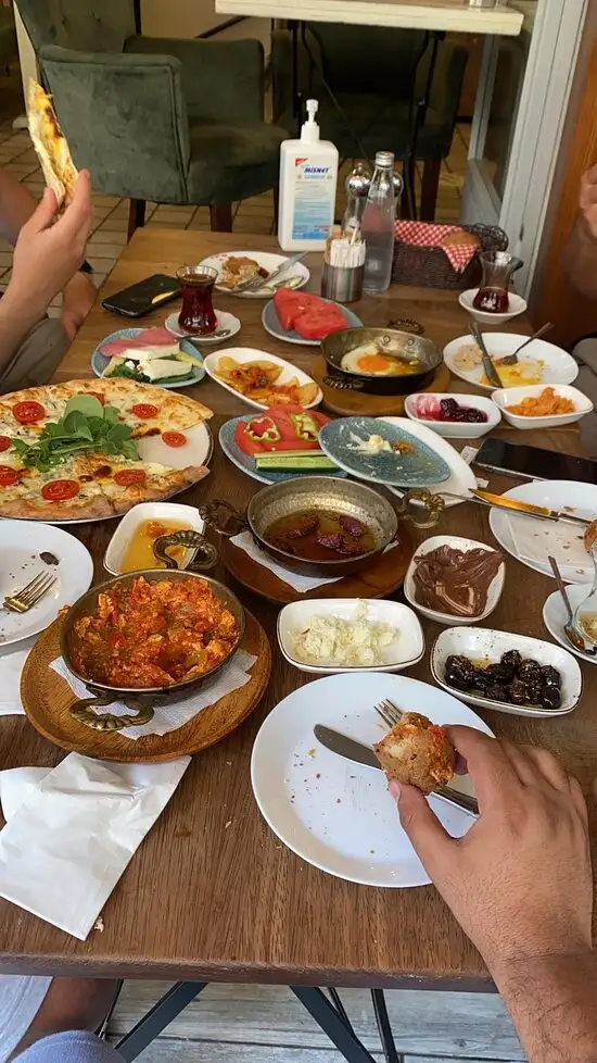 Cafe Firuz'nin yemek ve ambiyans fotoğrafları 23