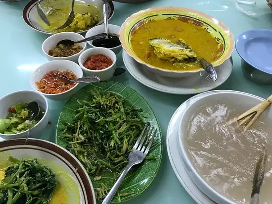 Gambar Makanan Rumah Makan Sendok Garpu Jayapura 5