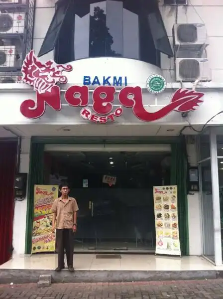 Gambar Makanan Bakmi Naga Resto 15