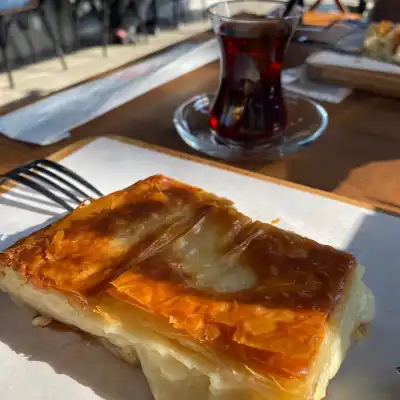 Bülent Börek