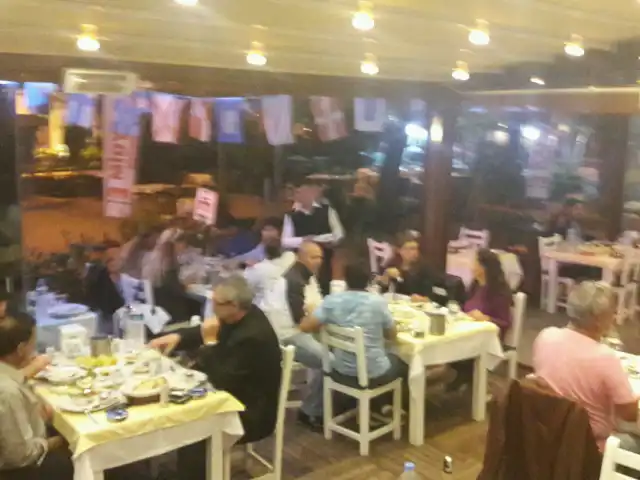 Büyükçekmece Yelken Kulübü Sosyal Tesisleri'nin yemek ve ambiyans fotoğrafları 10