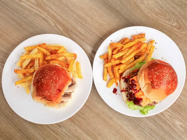Bu Burger'nin yemek ve ambiyans fotoğrafları 1
