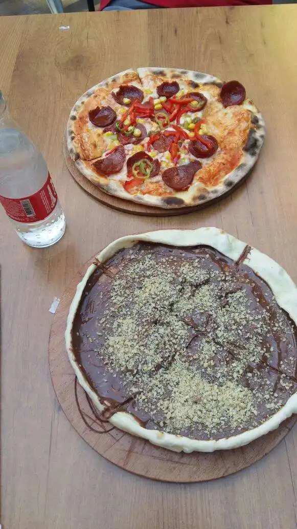 Pizza İl Forno'nin yemek ve ambiyans fotoğrafları 23