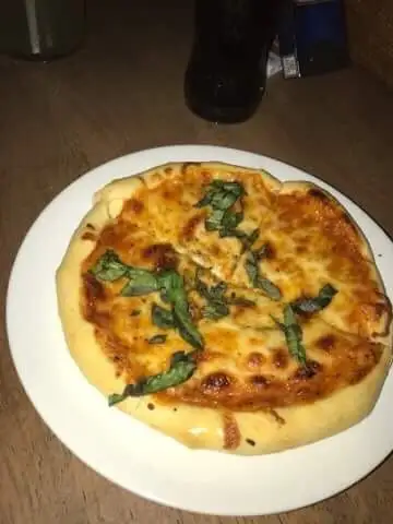 Gambar Makanan Warung Papa Pizza 4