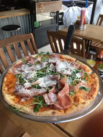 Pizza Moda'nin yemek ve ambiyans fotoğrafları 1