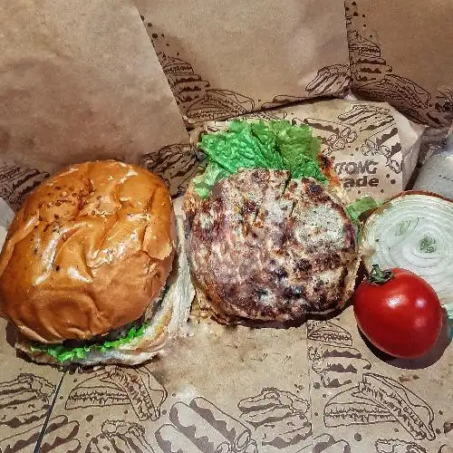 Gambar Makanan Burger Cap Nona 2