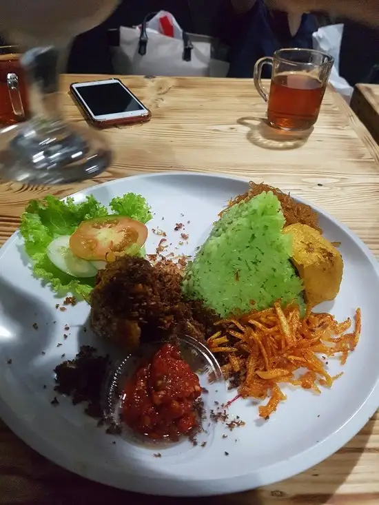 Gambar Makanan Mamih Ungu Cafe and Resto 15