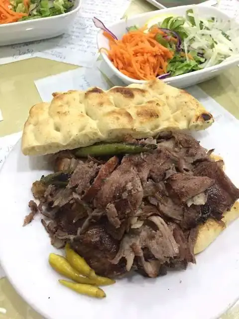 Azim Beşiktaş Döner'nin yemek ve ambiyans fotoğrafları 8