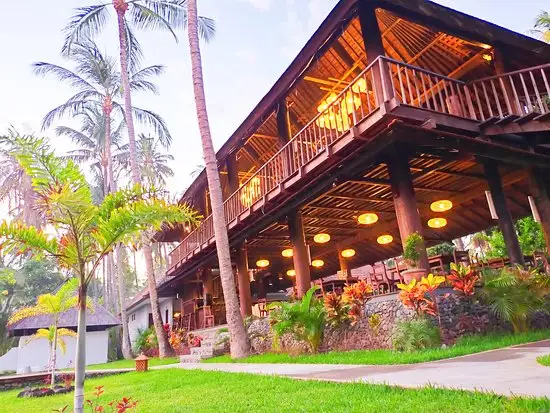 Gambar Makanan Kayu Kayu Beach Front Restaurant 10