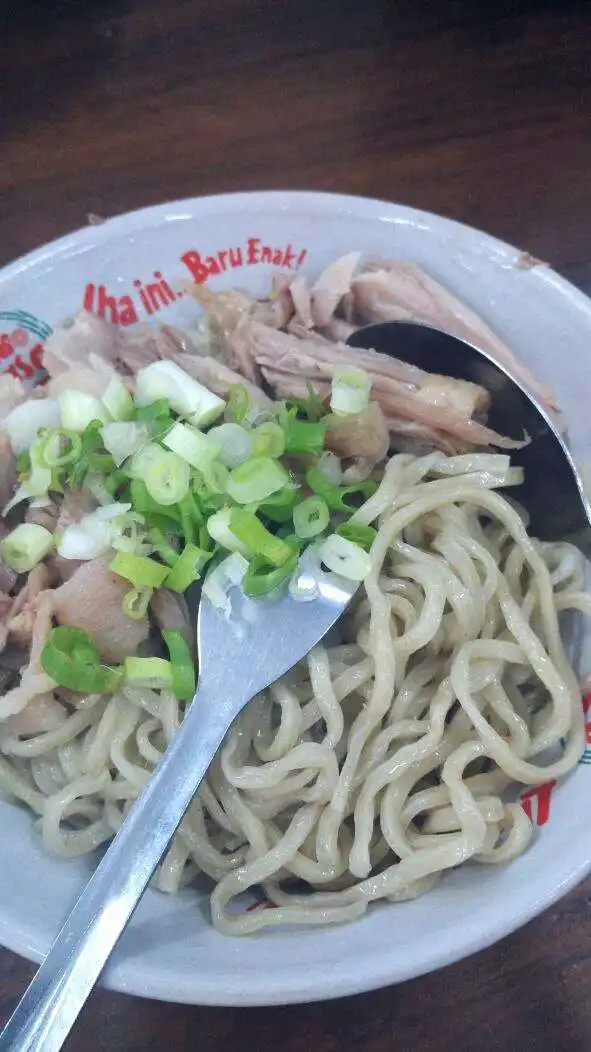 Gambar Makanan Bakmi Ayam Acang 9