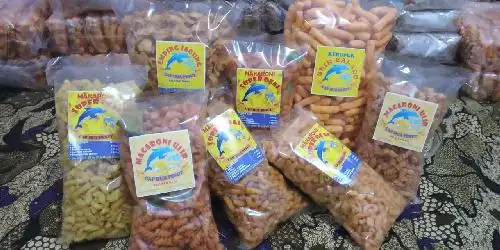 Makaroni Dua Pesut, Bumi Rindang Luhur