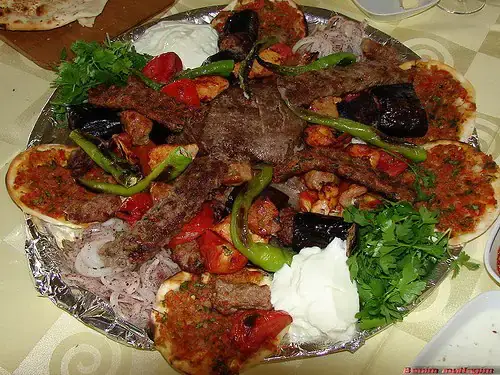 Konyali Dede Kebap & Pide'nin yemek ve ambiyans fotoğrafları 16