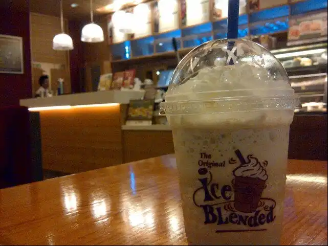 The Coffee Bean & Tea Leaf