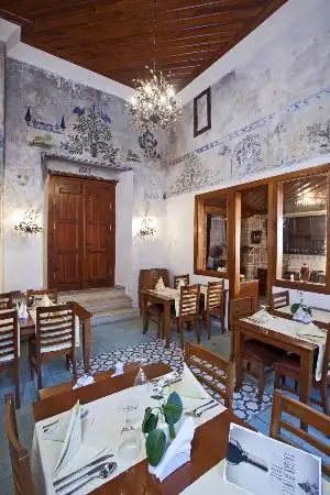 Mediterra Art Restaurant'nin yemek ve ambiyans fotoğrafları 1