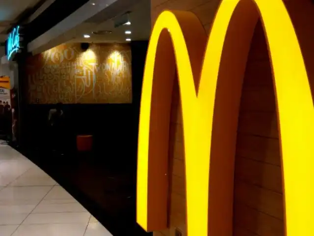 McDonald's & McCafé Food Photo 3