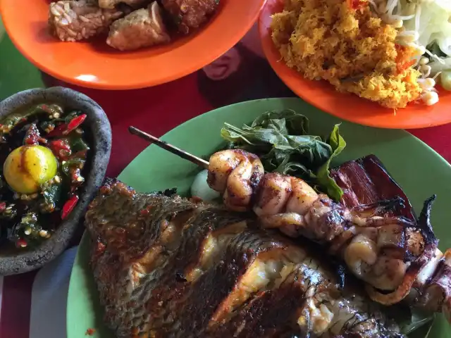 Gambar Makanan RM Mona Ikan Bakar 5