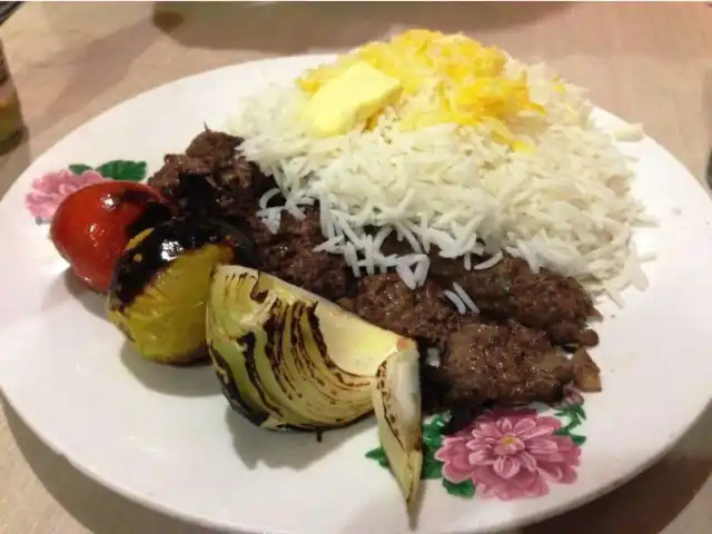 World Class Persian Kebab Food Photo 7