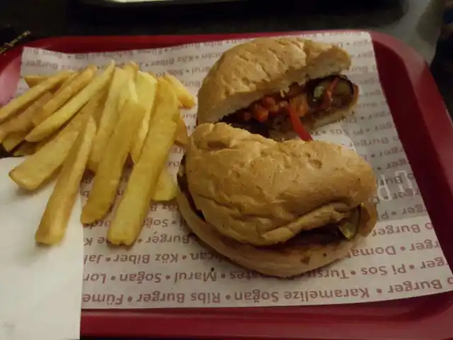 Burgerdinho'nin yemek ve ambiyans fotoğrafları 16