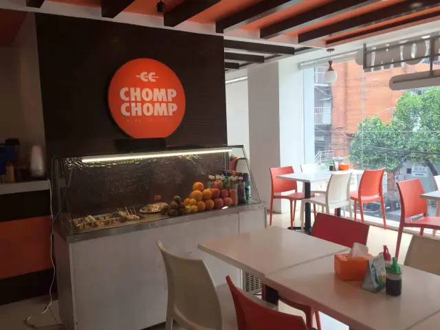 Chomp Chomp Food Photo 3