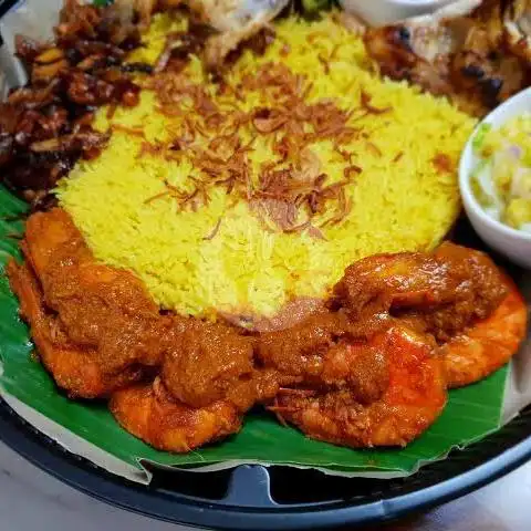 Gambar Makanan Nasi Kuning DM & Songkolo Bagadang, Pasar Segar 14