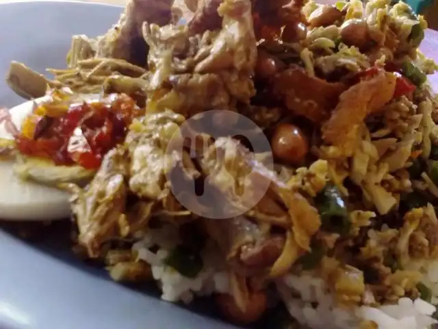 Gambar Makanan Nasi Bali Tipat Kuah Warung Gede, Mengwi 4