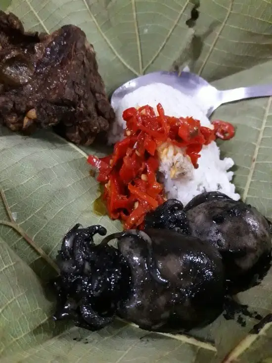 Nasi Jamblang Mang Dull