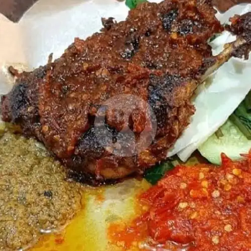 Gambar Makanan Bebek Hitam Mamah Deden, Perum. Puri Gading 8