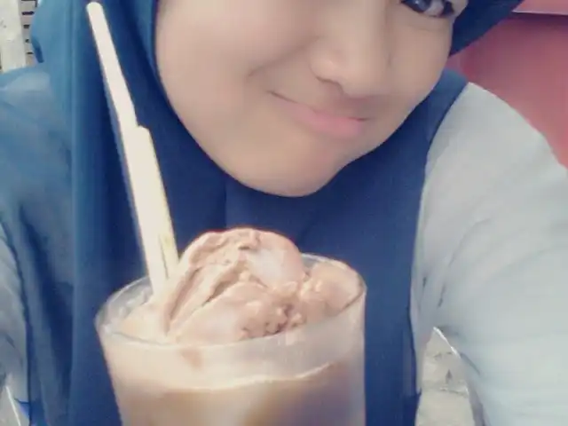 Gambar Makanan Bata merah cafe 2