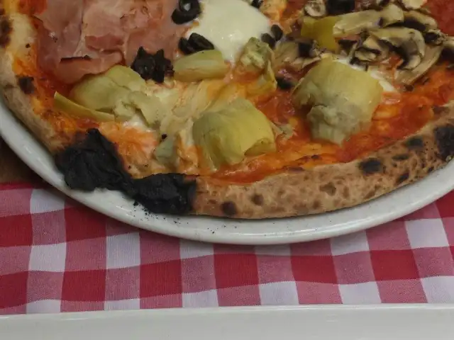 il Vicino Pizzeria'nin yemek ve ambiyans fotoğrafları 72
