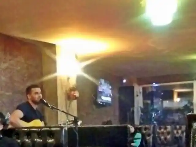 Kalyan Cafe'nin yemek ve ambiyans fotoğrafları 3